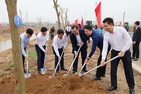 Bắc Ninh: Lễ phát động “Tết trồng cây đời đời nhớ ơn Bác Hồ” Xuân Bính Ngọ tại Khu công nghiệp Hòa Phú