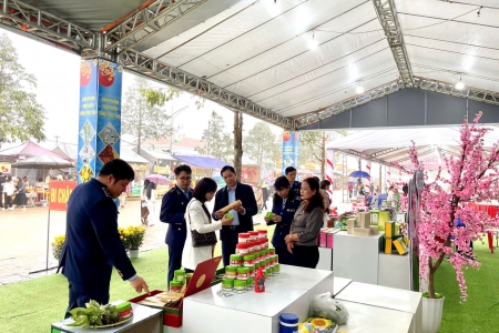 Phú Thọ: Siết chặt quản lý thị trường, bảo vệ quyền lợi du khách dịp Lễ hội Xuân Bính Ngọ 2026