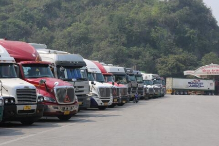 Lạng Sơn: 2.756 xe hàng xuất nhập khẩu thông quan trong 2 ngày