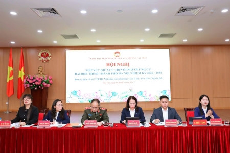 Cử tri Cầu Giấy, Nghĩa Đô, Yên Hòa đối thoại với 5 ứng cử viên HĐND TP Hà Nội