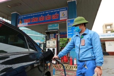 Nóng: Giá xăng dầu tiếp tục tăng mạnh từ chiều 7/3 trước biến động thị trường toàn cầu