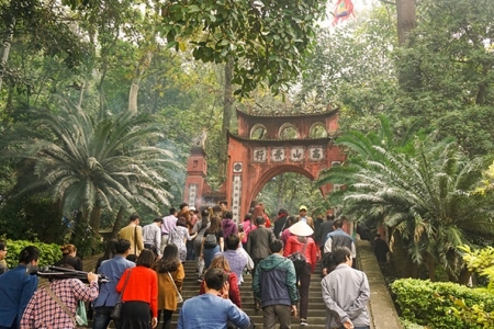 Hành trình về đất Tổ - Đền Hùng linh thiêng mỗi độ xuân về