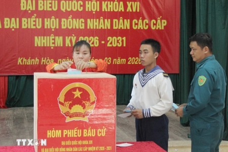 Khánh Hòa: Cử tri ở đặc khu Trường Sa nô nức đi bầu cử sớm
