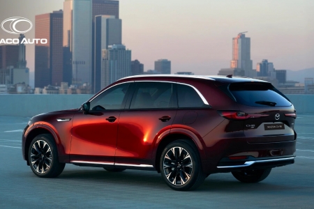 SUV flagship Mazda CX-90 2.5 PHEV cùng huyền thoại Mazda MX-5 lần đầu ra mắt Hà Nội và các tỉnh phía Bắc