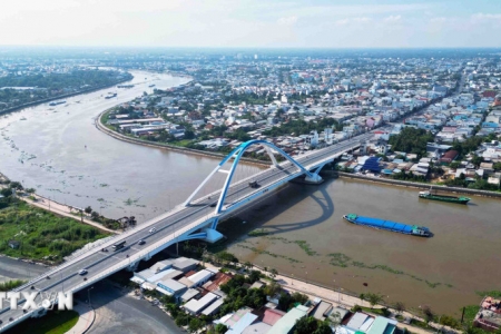 Bộ trưởng Bộ Nông nghiệp và Môi trường làm Chủ tịch Ủy ban sông Mekong Việt Nam