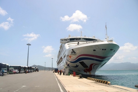Khánh Hòa: Đón tàu biển quốc tế Star Voyager đưa 1.600 khách đến Cảng quốc tế Cam Ranh