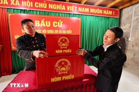 Hòm phiếu bầu cử phải bảo đảm đúng quy cách, niêm phong và quản lý theo quy định