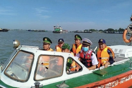 Hải quan khu vực XX: Triển khai đồng bộ nhiều biện pháp chống buôn lậu xăng dầu