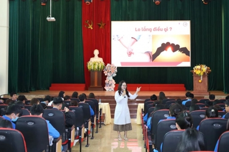 Thanh Hóa: Tư vấn hướng nghiệp và tuyên truyền giáo dục sức khỏe giới tính cho thanh niên