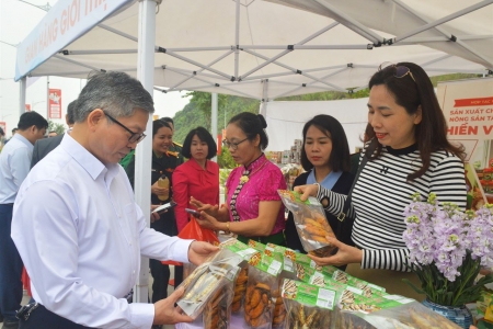 Lào Cai phát động hưởng ứng Ngày Quyền của người tiêu dùng Việt Nam 2026