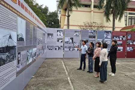 Bắc Ninh: Trưng bày chuyên đề “80 năm Quốc hội Việt Nam – Hành trình xây dựng và phát triển cùng dân tộc”