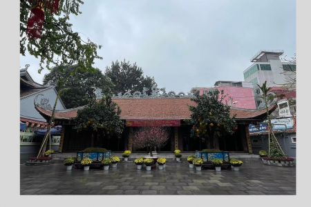 Đi lễ đầu năm ở Chùa Hà: Gửi gắm ước mong về tình yêu