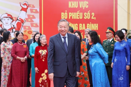 Chùm ảnh: Các đồng chí lãnh đạo Đảng, Nhà nước thực hiện quyền cử tri