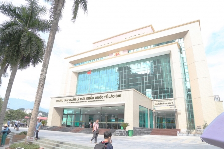 Lào Cai: Thu giữ 350 kg thực phẩm đông lạnh nhập lậu qua biên giới