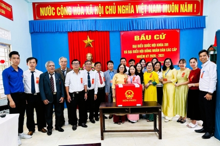 Huế: Gần 100% cử tri tham gia bỏ phiếu bầu cử