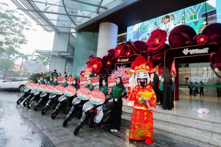 VPBank triển khai chuỗi hoạt động hỗ trợ hộ kinh doanh thích ứng cơ chế thuế mới