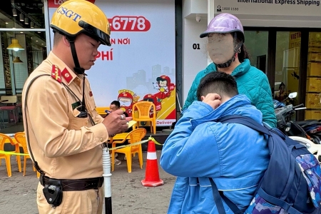 Hải Phòng: Xử lý nghiêm đối với hành vi vi phạm trật tự an toàn giao thông đối với học sinh và phụ huynh