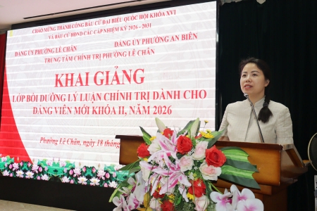 Trung tâm Chính trị phường Lê Chân khai giảng Lớp bồi dưỡng lý luận chính trị dành cho đảng viên mới