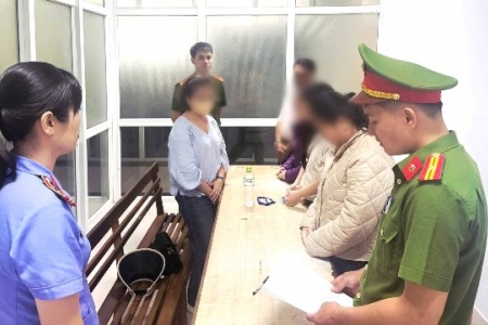 Công an Đà Nẵng khởi tố 6 bị can trong đường dây mua bán hóa đơn trái phép