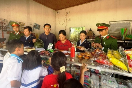 Nghệ An: Siết chặt an toàn thực phẩm khu vực trường học