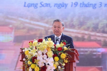 Tổng Bí thư Tô Lâm: Xây dựng trường học phải gắn liền với xây dựng môi trường giáo dục hiện đại, toàn diện