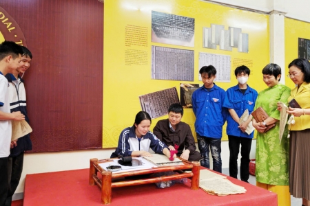 Bắc Ninh: Khai mạc trưng bày Di sản Văn hóa thế giới Quần thể Di tích và danh thắng Yên Tử - Vĩnh Nghiêm - Côn Sơn, Kiếp Bạc