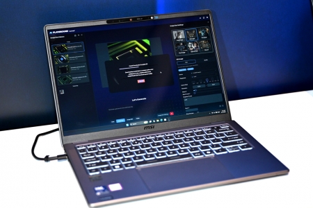 Laptop trang bị Intel Core Ultra Series 3 đổ bộ thị trường Việt Nam