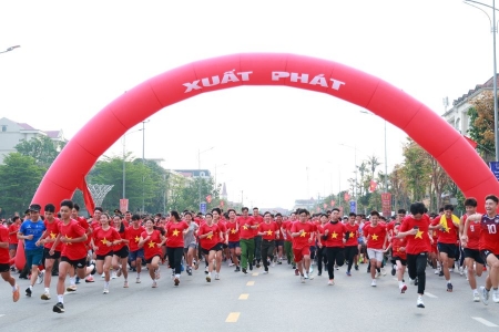 Hà Tĩnh: Hơn 3000 người dân tham gia Ngày chạy Olympic 2026