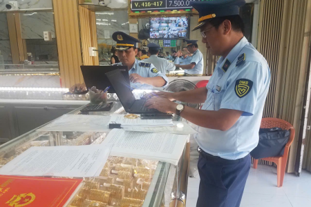 Đồng Tháp: Xử phạt gần 580 triệu đồng 9 doanh nghiệp kinh doanh vàng trang sức giả mạo nhãn hiệu