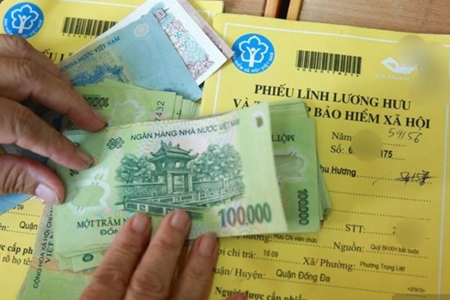 BHXH Hà Nội hướng dẫn điều kiện hưởng lương hưu đối với giáo viên hợp đồng đóng bảo hiểm 15 năm