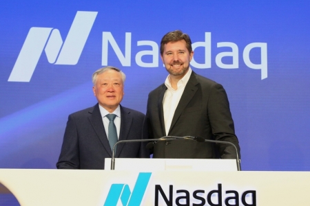 Phó Thủ tướng Thường trực Nguyễn Hòa Bình thăm và làm việc với hai sàn giao dịch chứng khoán lớn của Hoa Kỳ