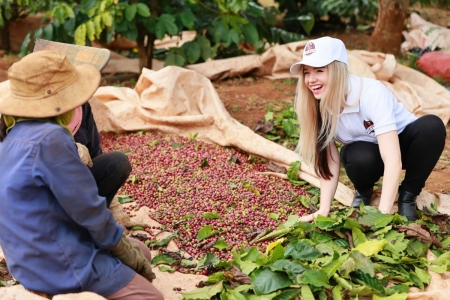 Việt Nam từ “vựa nguyên liệu” đến quốc gia dẫn dắt ngành cà phê toàn cầu