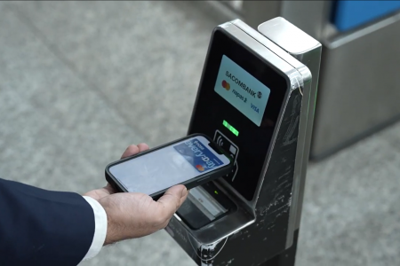 Apple Pay Express Mode chính thức triển khai trên tuyến đường sắt đô thị số 1 TP.HCM (Bến Thành - Suối Tiên)