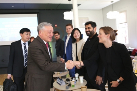 Việt Nam cam kết tạo lập môi trường kinh doanh thuận lợi nhất, mang tính cạnh tranh toàn cầu