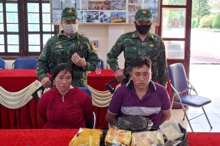 Lào Cai: Bắt giữ 2 đối tượng vận chuyển gần 3kg ma túy
