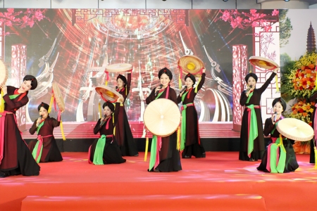 Bắc Ninh: Khai mạc không gian trưng bày “Hành trình sắc màu di sản văn hóa phi vật thể đại diện các vùng, miền”