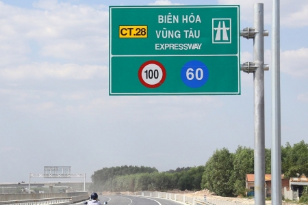 Cao tốc Biên Hòa - Vũng Tàu lỡ hẹn, dời thông xe sang tháng 4