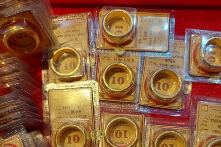 Giá vàng chiều 30/3: Thế giới chạm 4.525 USD/ounce, trong nước tăng trở lại