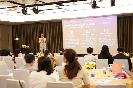 Giải mã "bài toán" vóc dáng phụ nữ tại Workshop "Tái sinh vòng eo sau sinh"