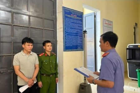 Hà Tĩnh: Truy bắt đối tượng mua bán ma túy số lượng lớn lẩn trốn trong rừng sâu