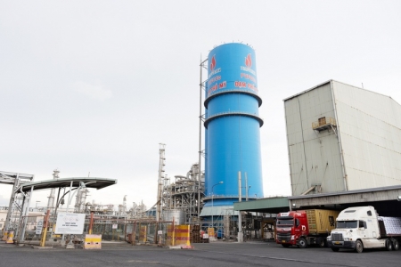 Đạm Phú Mỹ gây bất ngờ: Kế hoạch lãi 2026 giảm 38%, vẫn mạnh tay chia cổ tức tiền mặt 15%