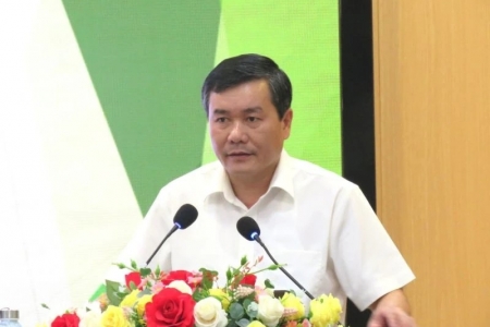 Nâng cao kỹ năng nhận diện, đấu tranh, phản bác các quan điểm sai trái, thù địch trên không gian mạng