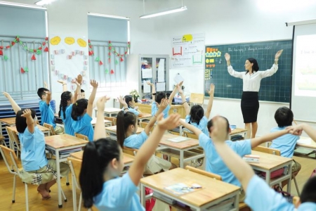 Từ tháng 5/2026, học bạ và bằng cấp được tích hợp lên VNeID, dùng thay giấy tờ