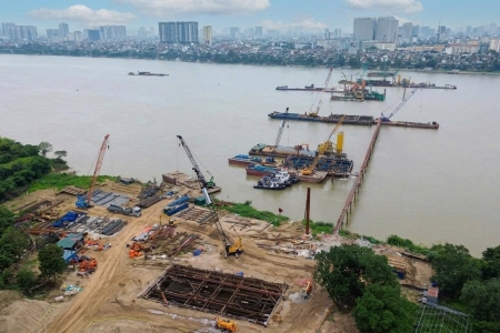 Hà Nội: Tăng tốc thi công cầu Trần Hưng Đạo trước mùa mưa lũ
