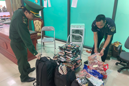 Hải quan khu vực VII: Liên tiếp phát hiện hai vụ hàng hóa vi phạm