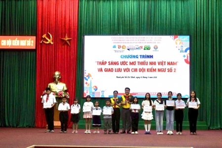 Gắn kết lực lượng kiểm ngư với địa phương trong giáo dục thế hệ trẻ