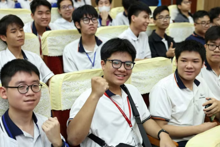 Kỳ thi học sinh giỏi cấp trường mở rộng cơ hội tuyển thẳng vào Đại học Sư phạm Hà Nội