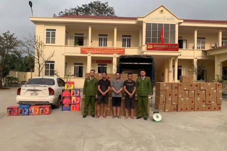 Phú Thọ: Khởi tố vụ án liên quan đường dây buôn bán, tàng trữ và vận chuyển gần 2 tấn pháo nổ