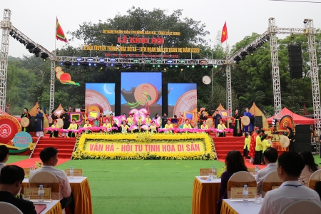 Khai hội truyền thống chùa Bổ Đà và khai mạc Liên hoan Dân ca Quan họ phường Vân Hà năm 2026