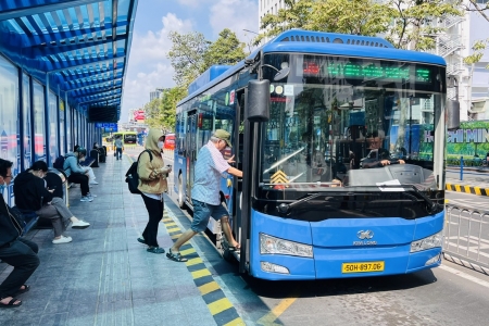 TP. HCM dự tính chi khoảng 930 tỷ đồng để miễn vé xe buýt